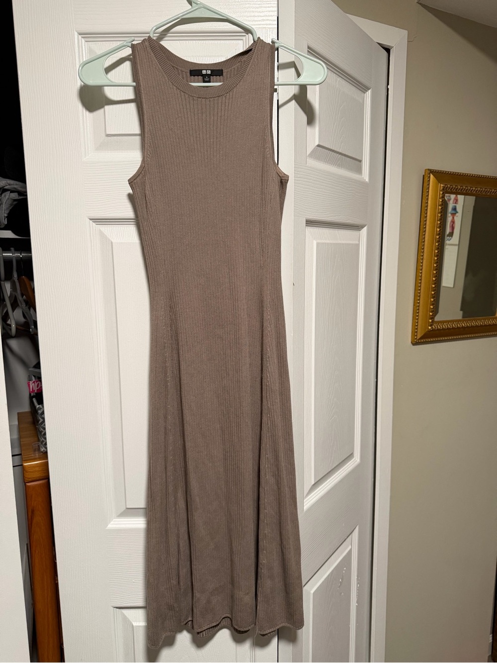 Uniqlo Midi dress